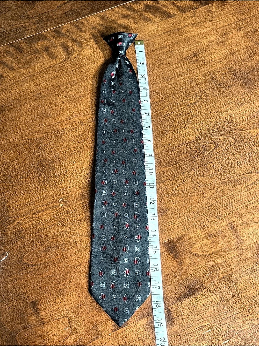 Vintage Resilio Silk Clip-On Tie Medallion Print
